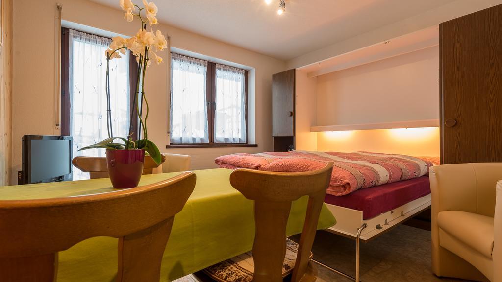Apartments Orphelja ザース・グルント エクステリア 写真